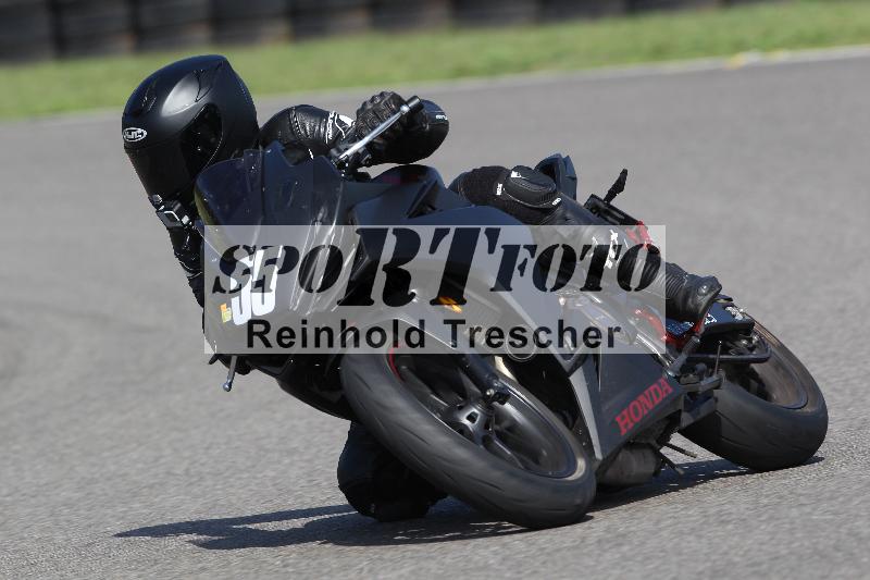 Archiv-2022/57 29.08.2022 Plüss Moto Sport ADR/Einsteiger/55